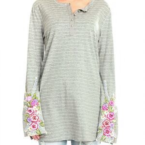 Aratta NWT Top Destination Embroidered & Lace Top Size Small (Fits Medium)